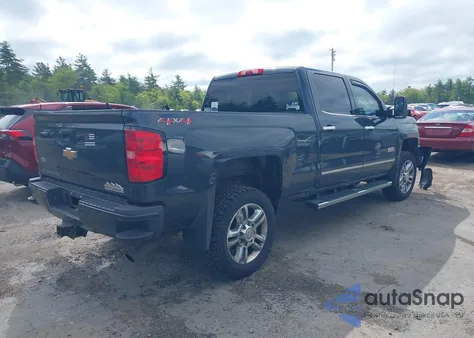 2018 Chevrolet Silverado 2500Hd High Country из США, поврежденный, VIN 1GC1KXEG4JF225114